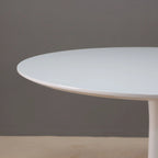 White Round Pedestal Dining Table